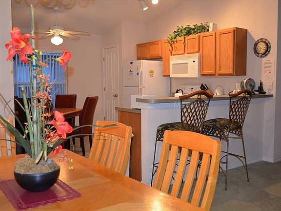 4th image of 732 Reserve Pl