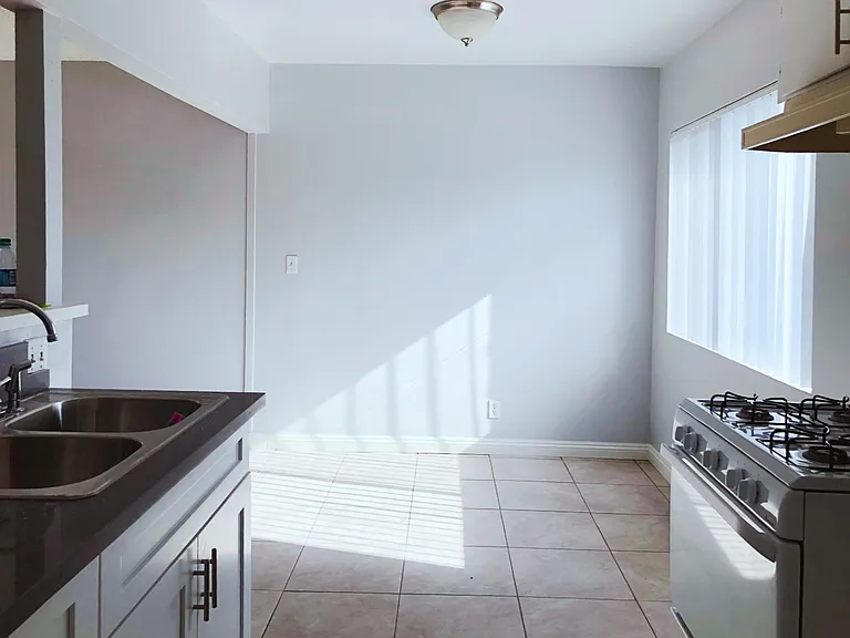 355 S Arroyo Dr #K — Photo 9