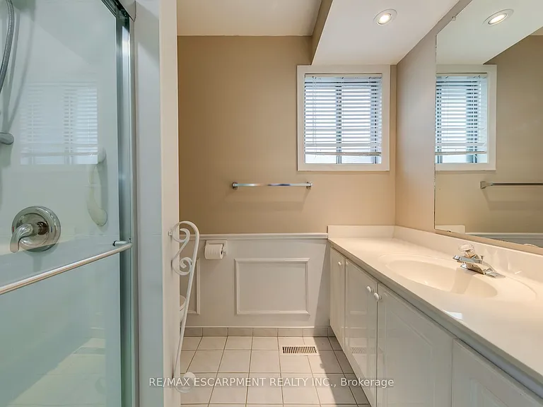 1236 Grange Rd — Photo 26