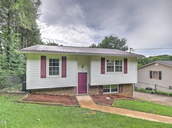 1919 Mountain View Ave, Kingsport, TN 37664