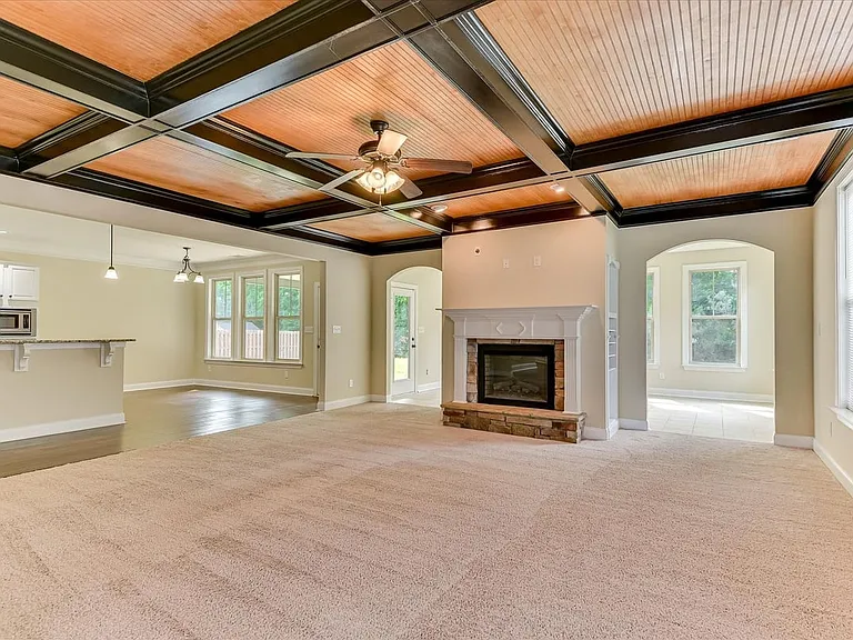 4215 Windslow Dr — Photo 15