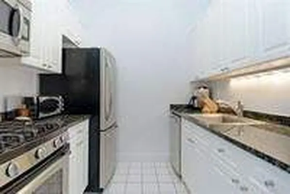 Rented by Luxury Habitat | media 21