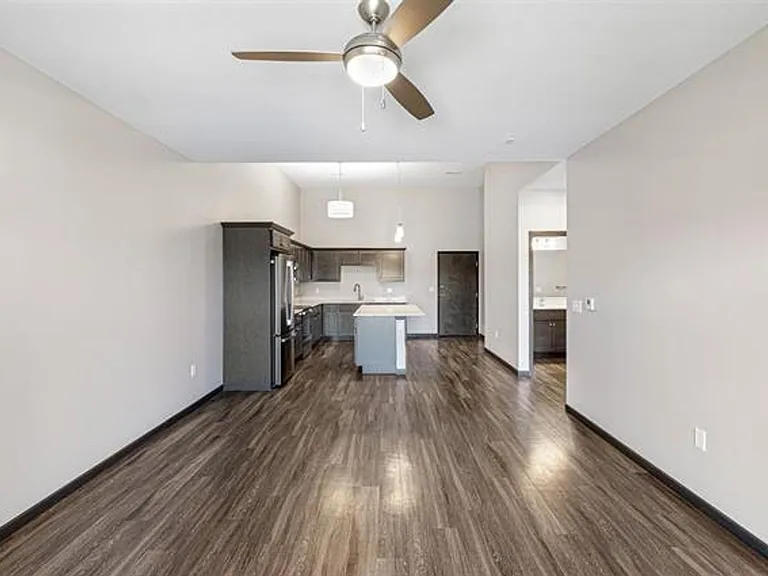 2875 Spring Rose Cir — Photo 9