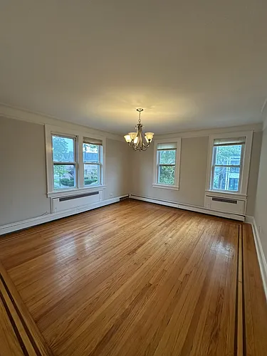 796 Inwood Terrace Photo 1