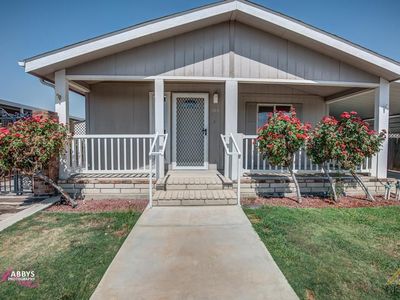 (Undisclosed Address), Bakersfield, CA, 93301