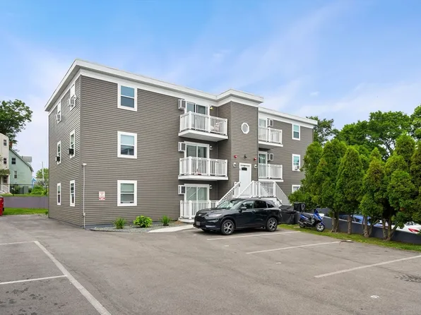 8 Lafayette Park APT 9, Lynn, MA 01902