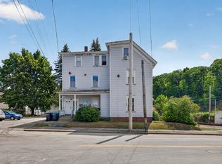 64 Elm St, Auburn, ME 04210