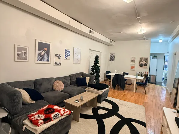166 Lexington Avenue image 1 of 7
