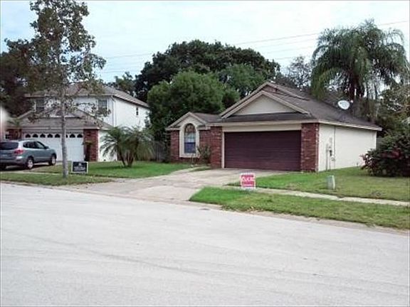 5th image of 369 Dawnview Ct