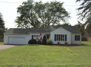7 Battery Ter, Baldwinsville, NY 13027