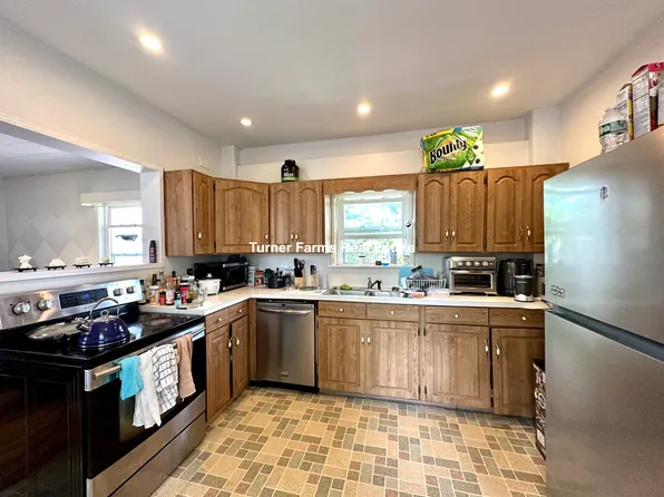 15 Curtis Ave, Somerville, MA 02144
