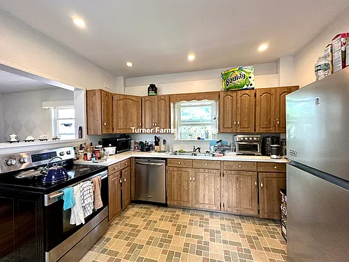 15 Curtis Ave Photo 1