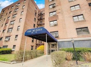 2910 137th St, Flushing, NY 11354