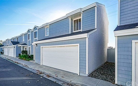 3rd image of 1225 S Marin Ct