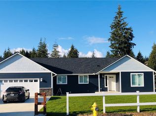 40 Sand Trap Lane, Aberdeen, WA 98520