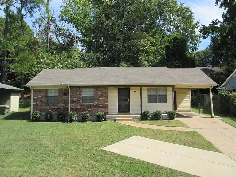 3824 Range Line Rd — Photo 1
