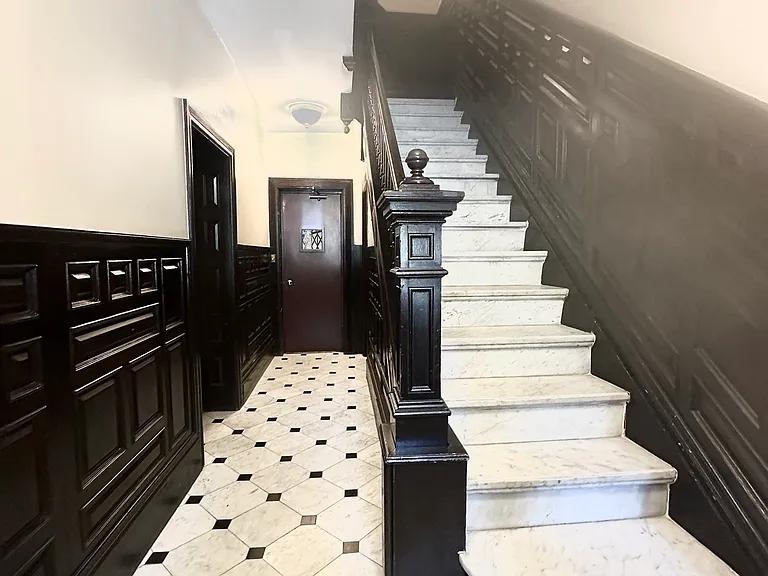 261 Beacon St #42 — Photo 11