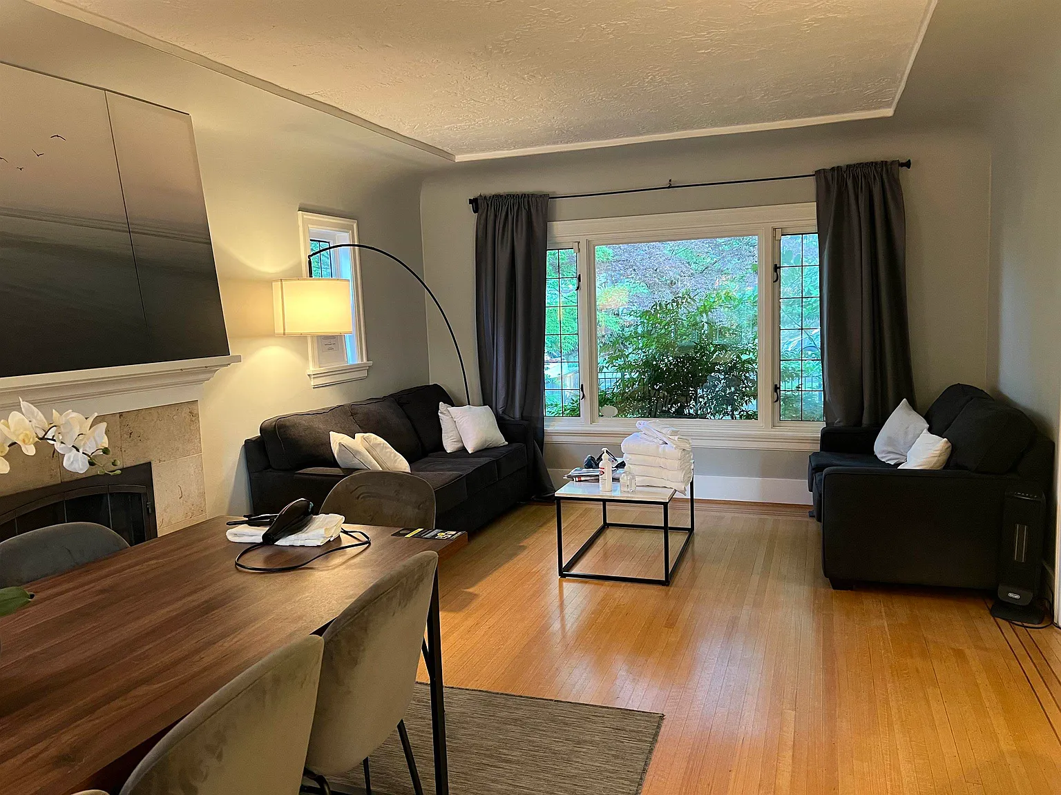 5 bed, 3053 sqft, $6,500 — Photo 3