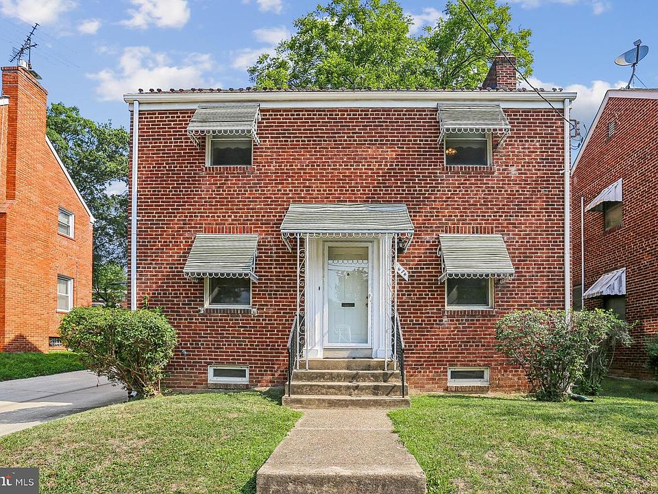 1st image of 1674 Varnum Pl NE