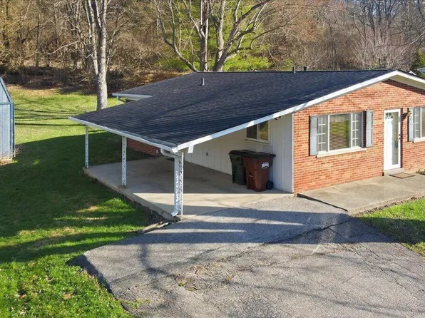 115 Moock Rd, Southgate, KY 41071