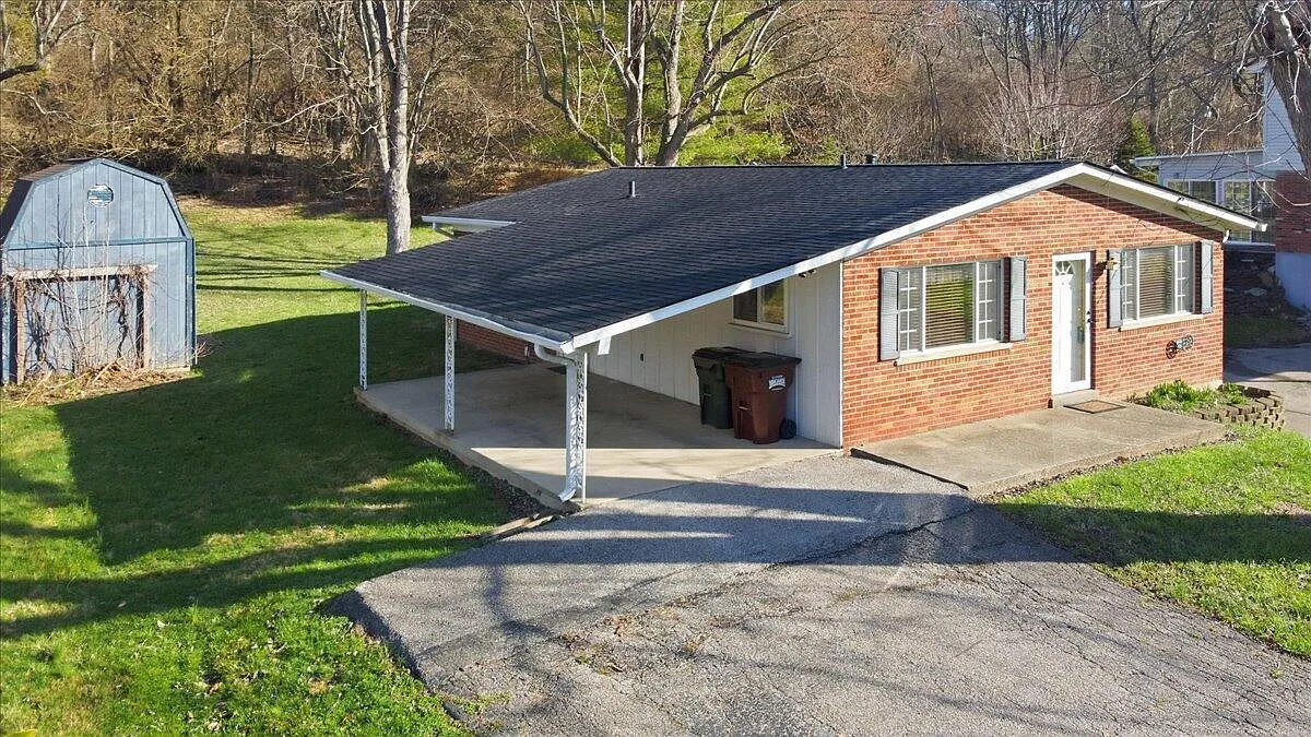 115 Moock Rd photo 1