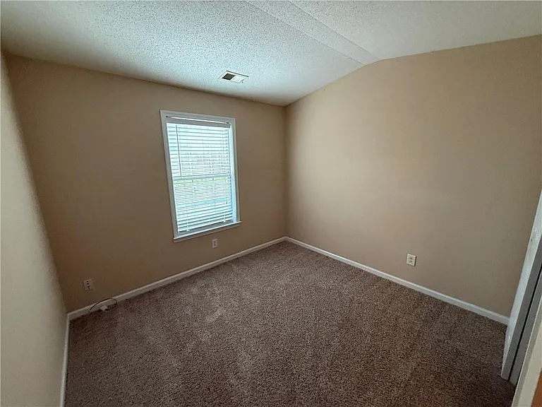 161 Riverstone Commons Cir — Photo 13