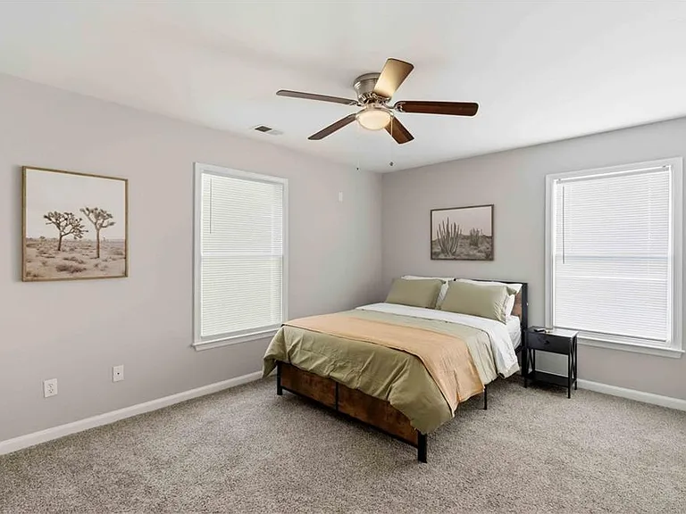 639 Ira St SW — Photo 16