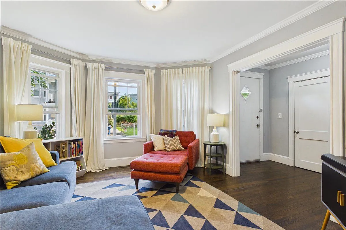 2 bed, 1.0 bath, 1132 sqft, $3,100 — Photo 4