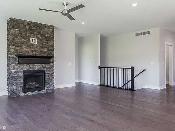16318 Springbrook Tr-3
