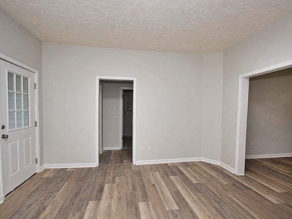 2nd image of 1300 Todd Ave