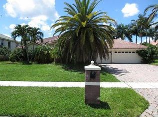 15783 Cypress Park Dr, Wellington, FL 33414