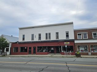37 Depot St, Lyndonville, VT 05851
