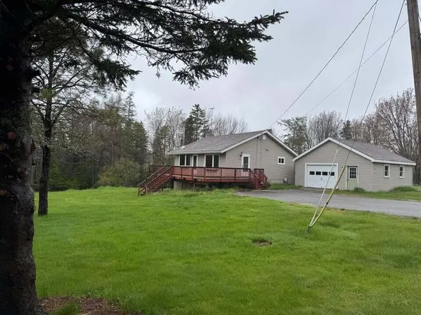 437 W West Side Road, Addison, ME 04606