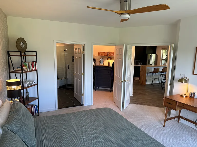 5112 Donovan Dr #303 — Photo 14