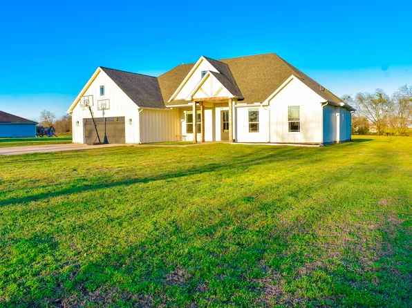 5451 County Road 3229, Lone Oak, TX 75453