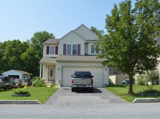 332 Chestnut St, Bainbridge, PA 17502