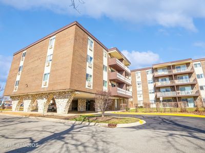 1311 S Finley Rd APT 208, Lombard, IL, 60148