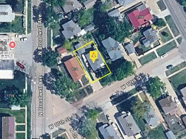 820 W 17th St, Grand Island, NE 68801