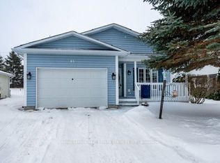 65 Pennsylvania Ave, Wasaga Beach, ON L9Z 3A8