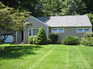 4 White Birch Dr, Morris Plains, NJ 07950