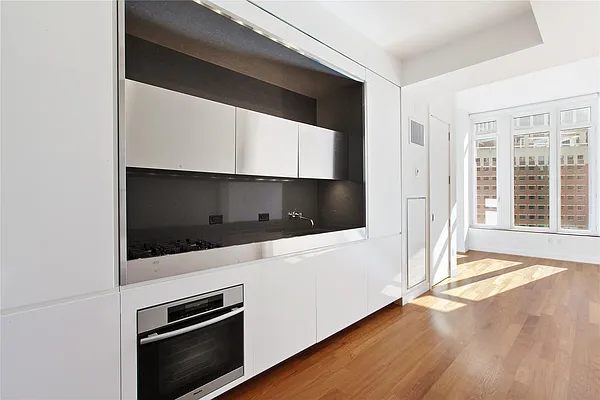 Rented by Douglas Elliman | media 15