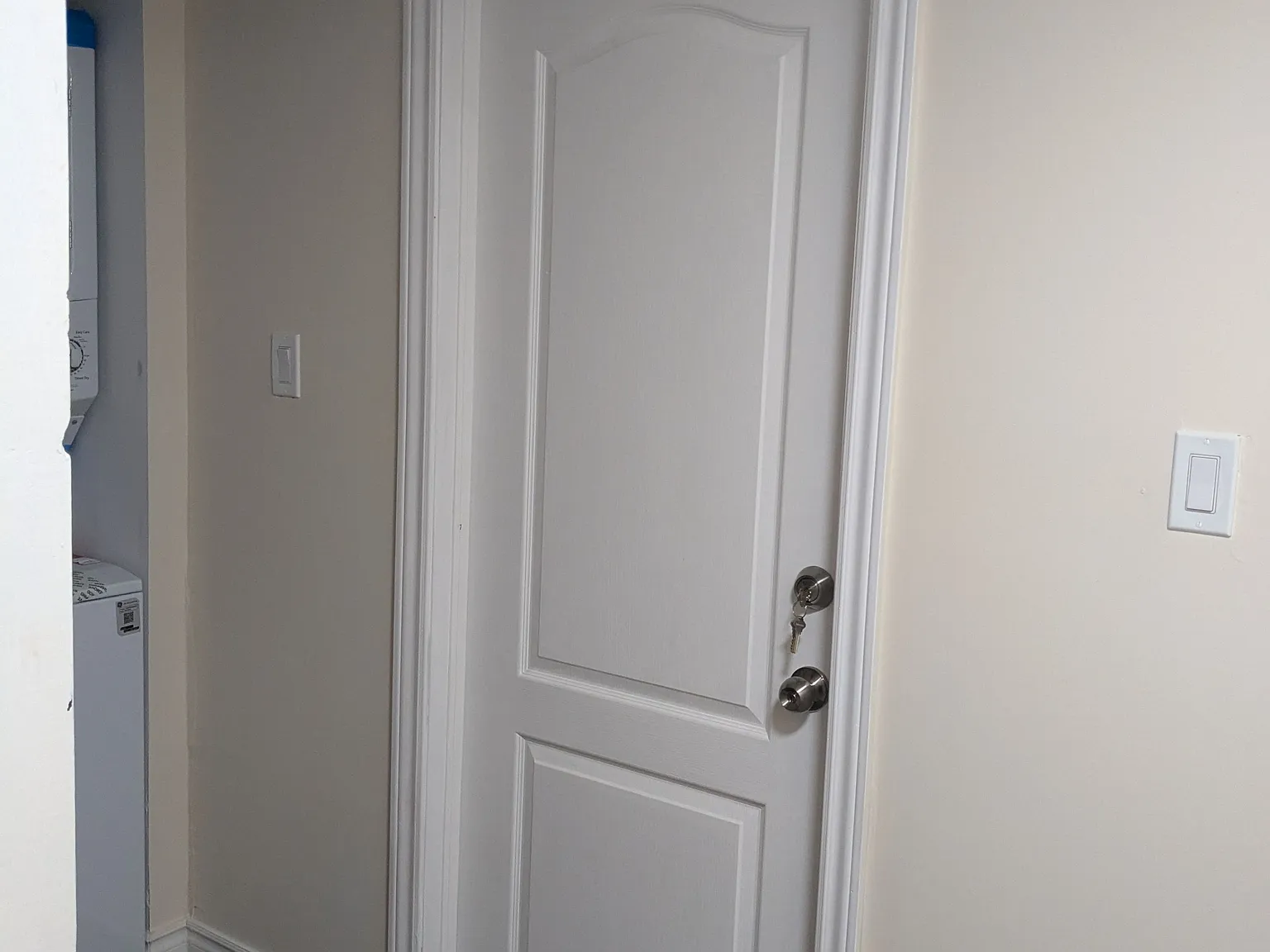 1 bed, $1,300 — Photo 3