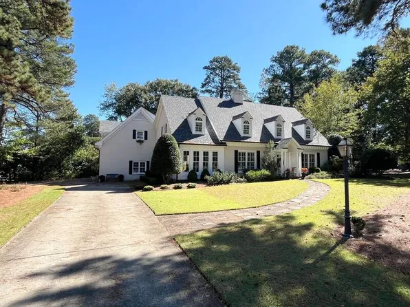 1610 Ridge Rd, Raleigh, NC 27607