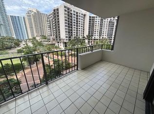 520 Brickell Key Dr APT A712, Miami, FL 33131