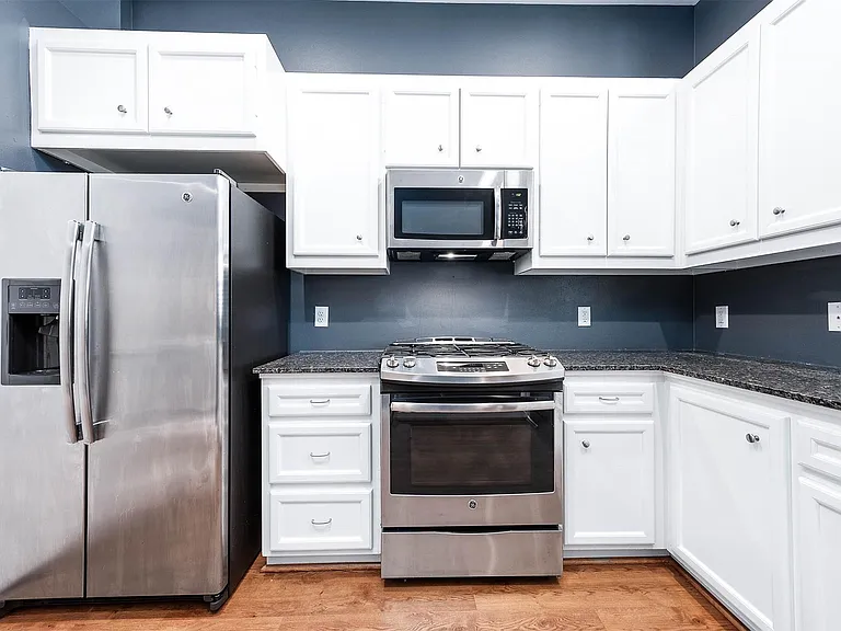 7650 Springhill St #704 — Photo 10