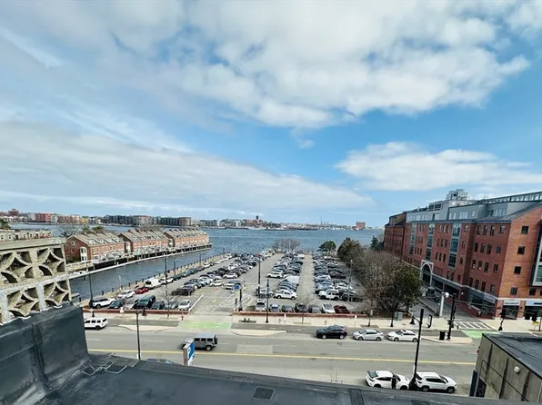 301 North St #5, Boston, MA 02113