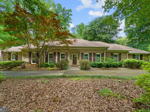 11190 Hembree Springs Dr, Roswell, GA 30076