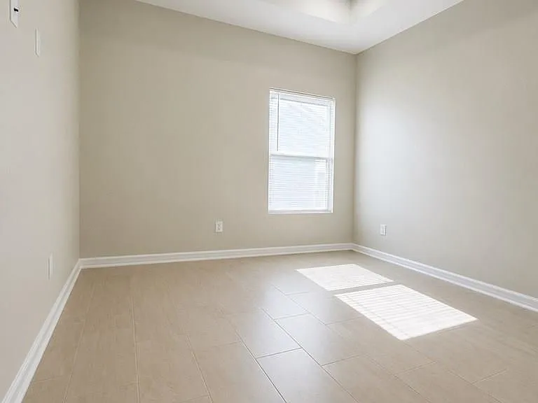 3730 Avenida Residencial — Photo 10