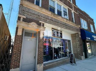 1308 119th St #2R, Whiting, IN 46394