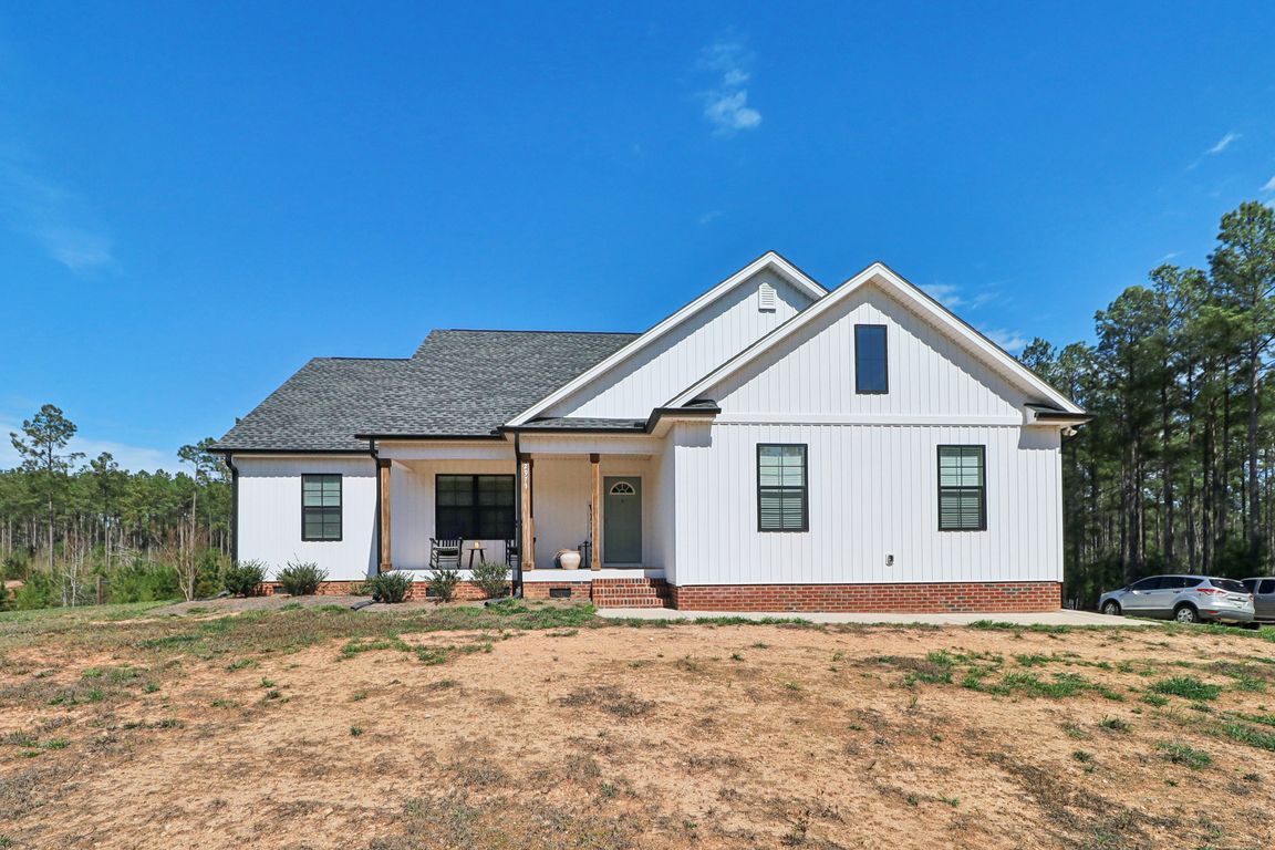 Great Falls Rd-S1103-001.jpg